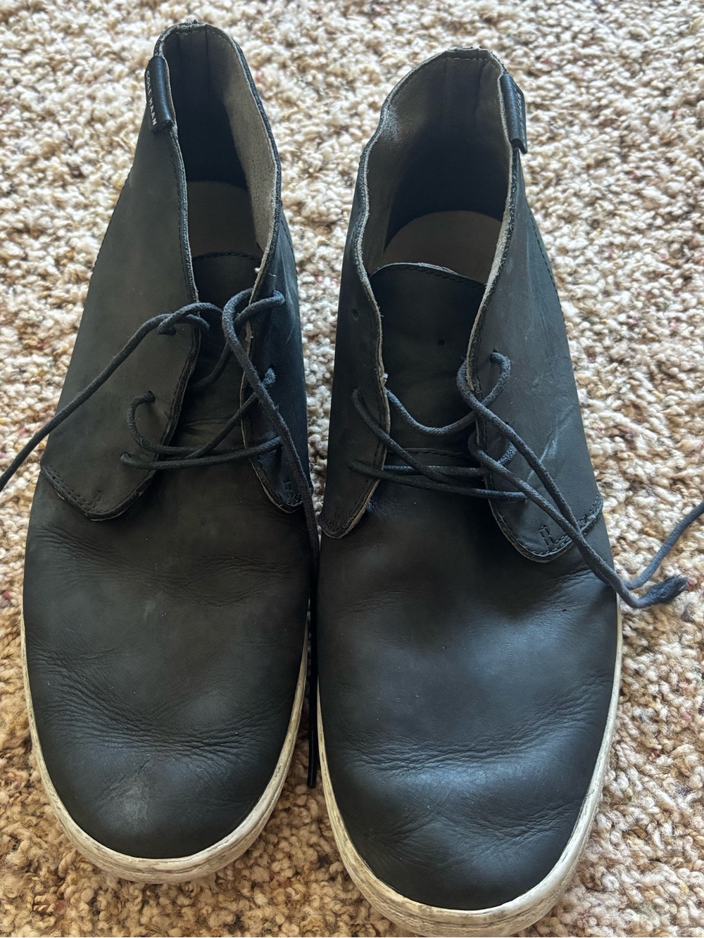 Men's Lace-Up Leather Chukka Shoes